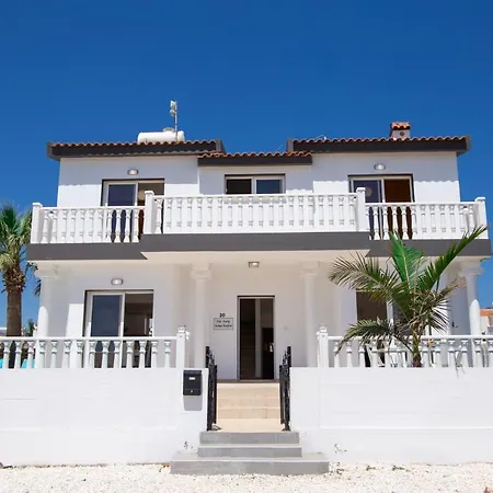 Suncity Boutique Seafront * Ajía Nápa