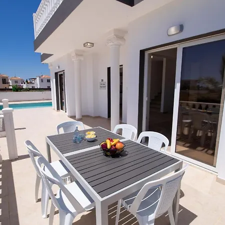 Suncity Boutique Seafront * Ajía Nápa